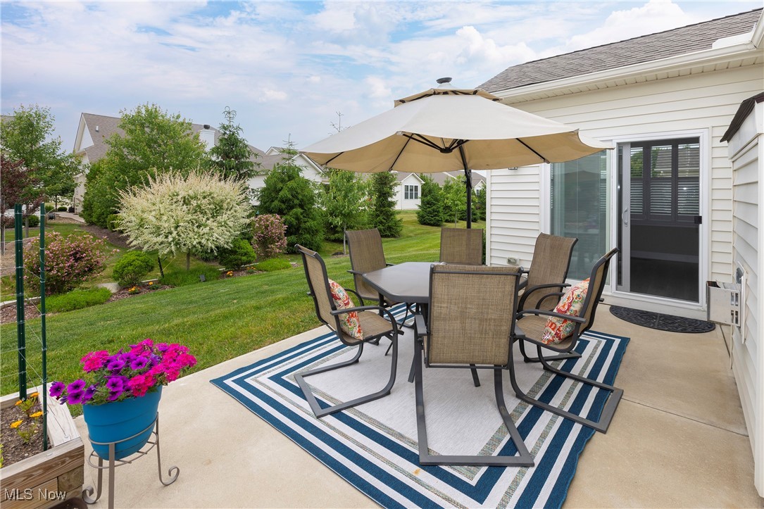 22089 Olde Creek Trail Strongsville OH 44149