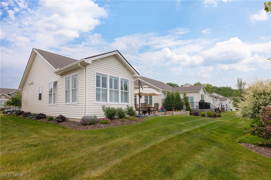 22089 Olde Creek Trail Strongsville OH 44149