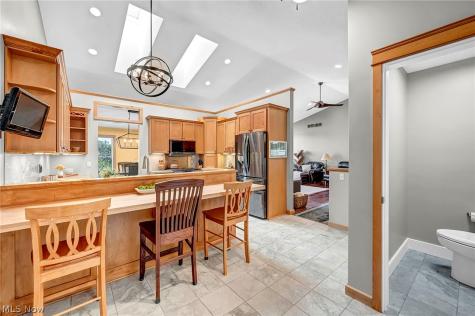8775 Friendsville Road Lodi OH 44251