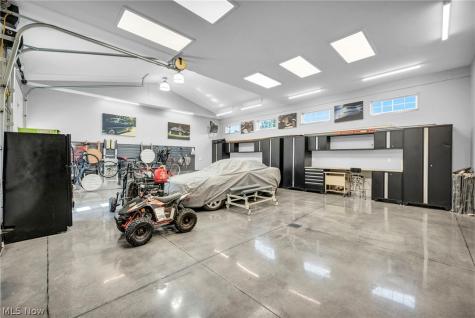 8775 Friendsville Road Lodi OH 44251