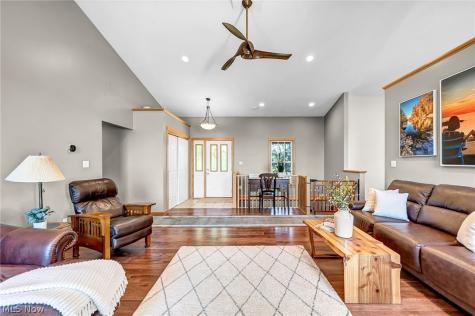 8775 Friendsville Road Lodi OH 44251