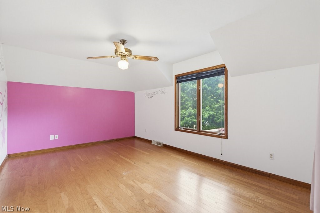 951 S Azalea Boulevard Barberton OH 44203