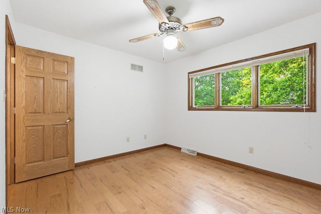 951 S Azalea Boulevard Barberton OH 44203