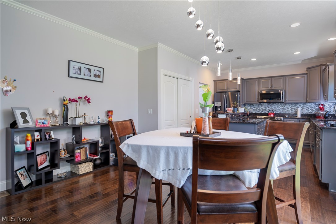 8712 Blue Heron Way Mentor OH 44060