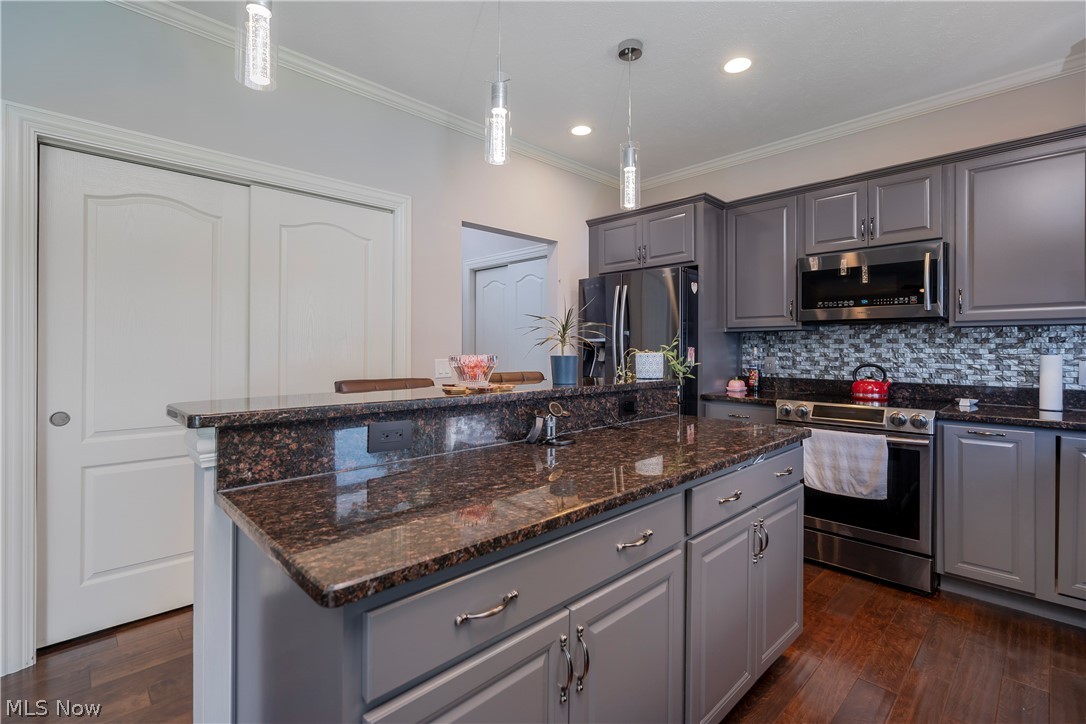 8712 Blue Heron Way Mentor OH 44060