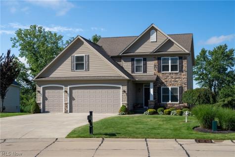 8712 Blue Heron Way Mentor OH 44060