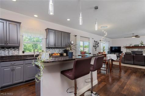 8712 Blue Heron Way Mentor OH 44060