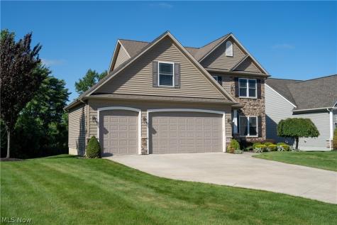 8712 Blue Heron Way Mentor OH 44060