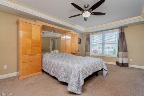 8712 Blue Heron Way Mentor OH 44060