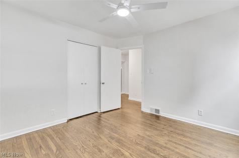 7503 Whittington Drive Parma OH 44129