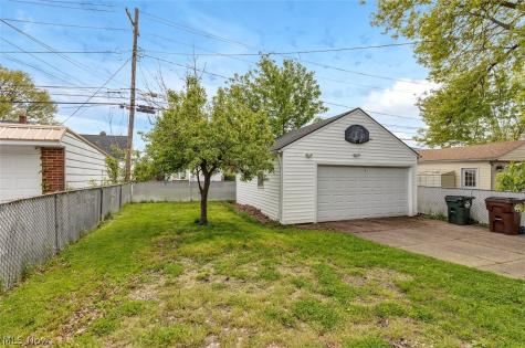 7503 Whittington Drive Parma OH 44129