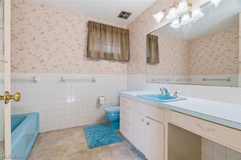 3410 Lindbergh Avenue NW Canton OH 44718