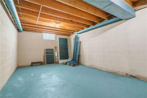 3410 Lindbergh Avenue NW Canton OH 44718