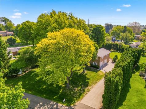 3410 Lindbergh Avenue NW Canton OH 44718
