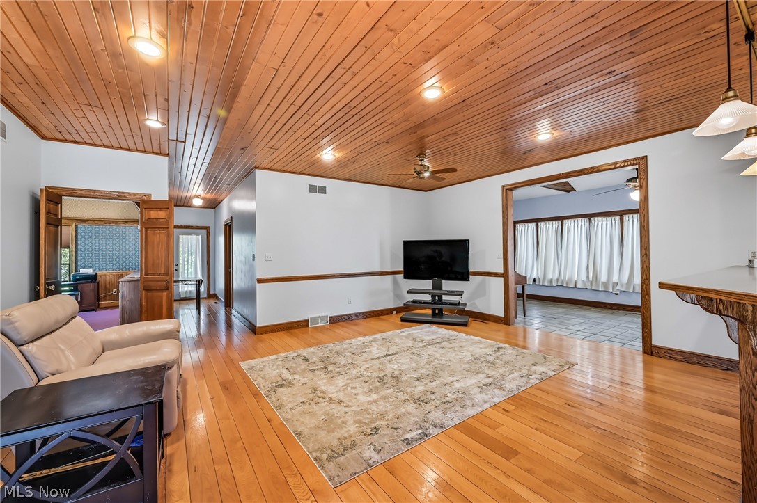 4114 S Raccoon Road Canfield OH 44406