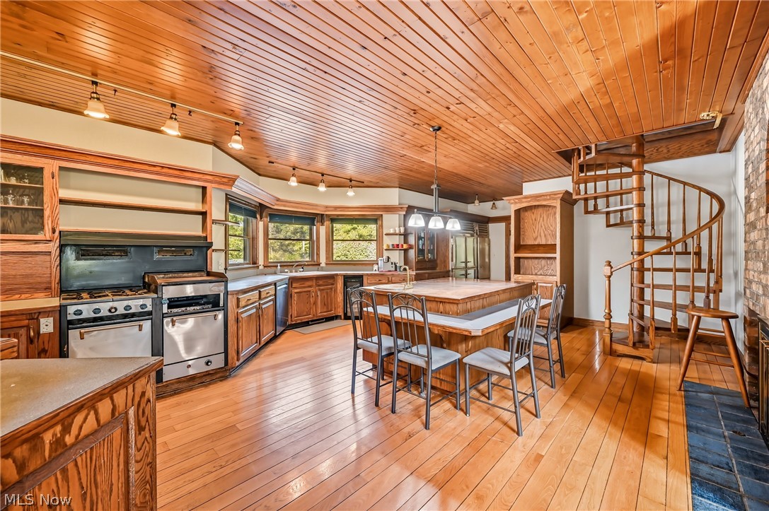 4114 S Raccoon Road Canfield OH 44406