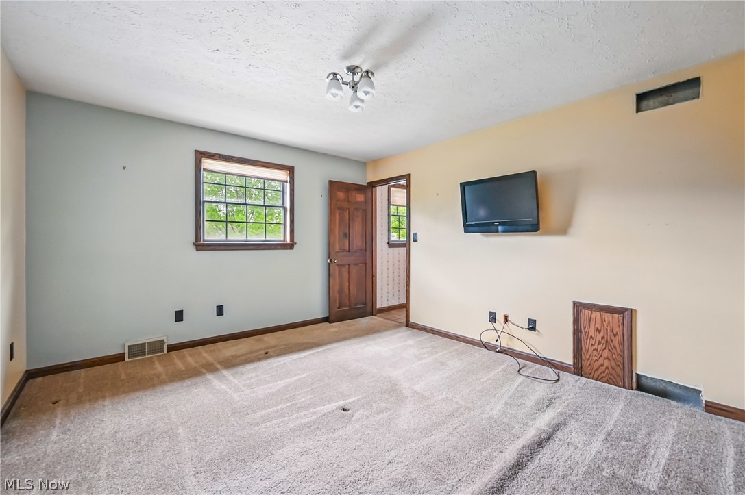 4114 S Raccoon Road Canfield OH 44406