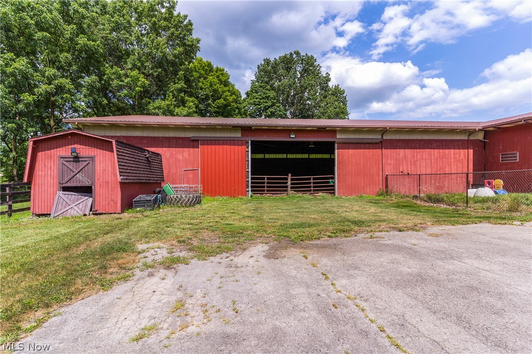 4114 S Raccoon Road Canfield OH 44406