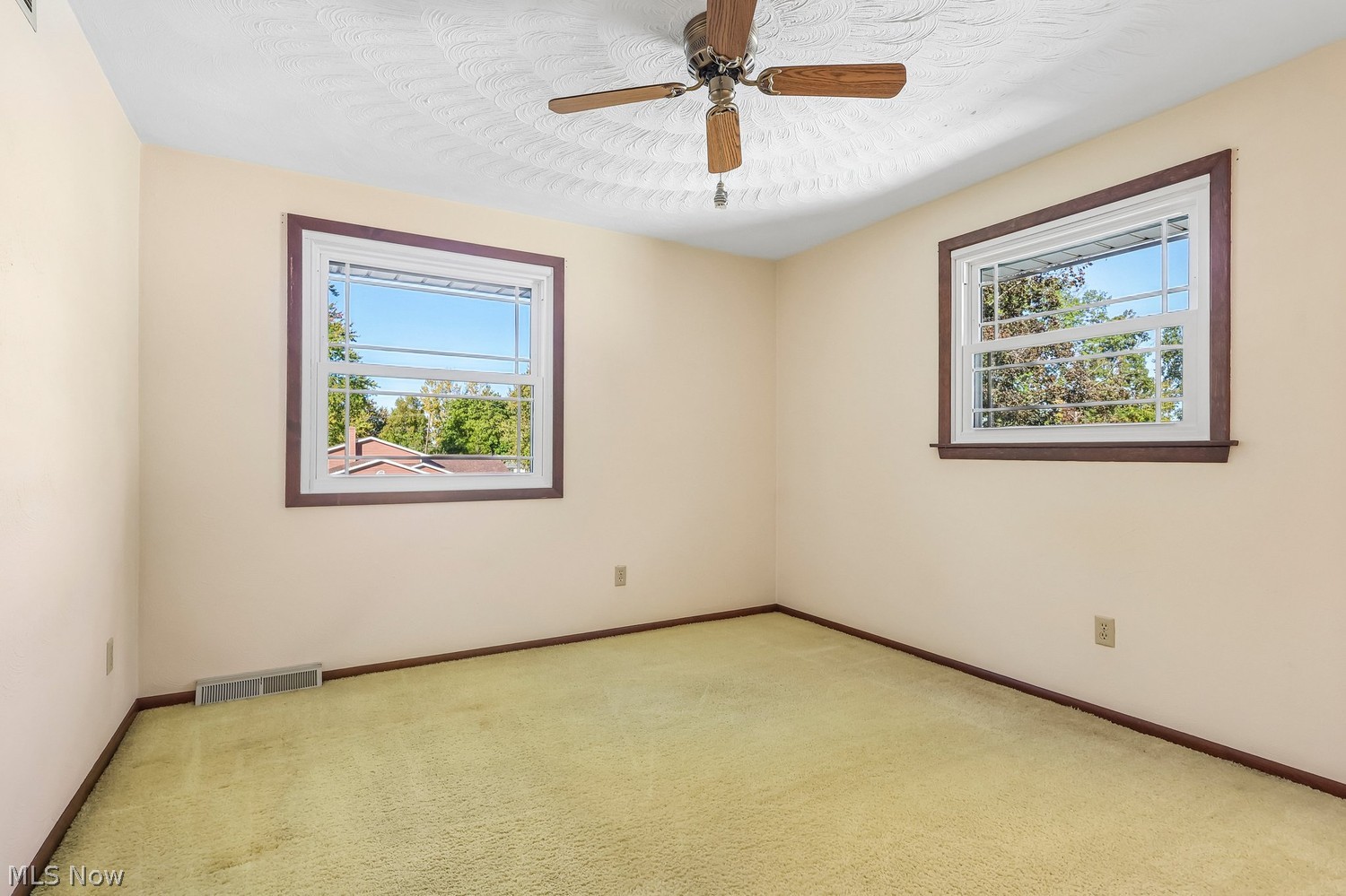 4419 Edgewood Drive Lorain OH 44053