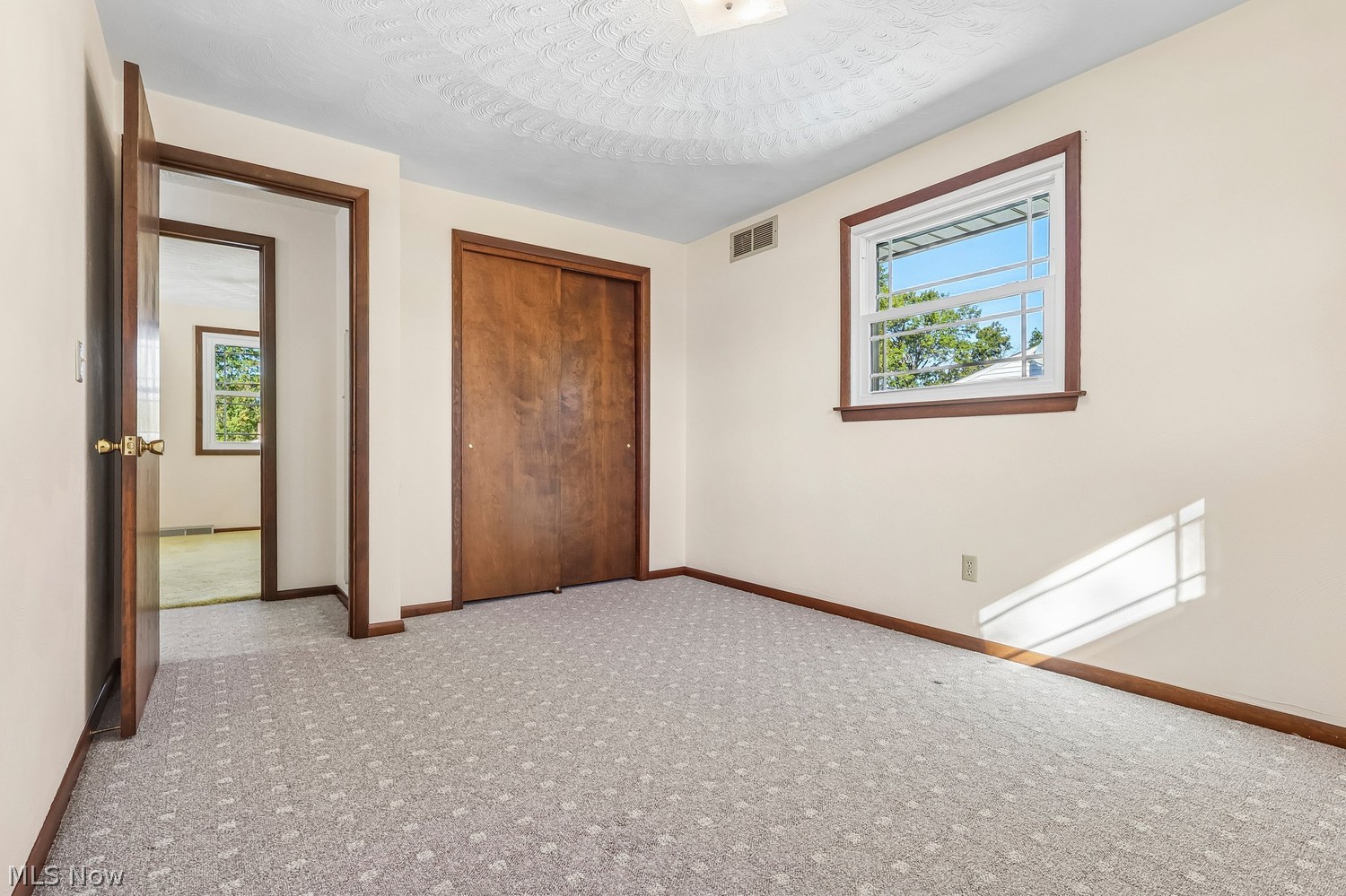 4419 Edgewood Drive Lorain OH 44053