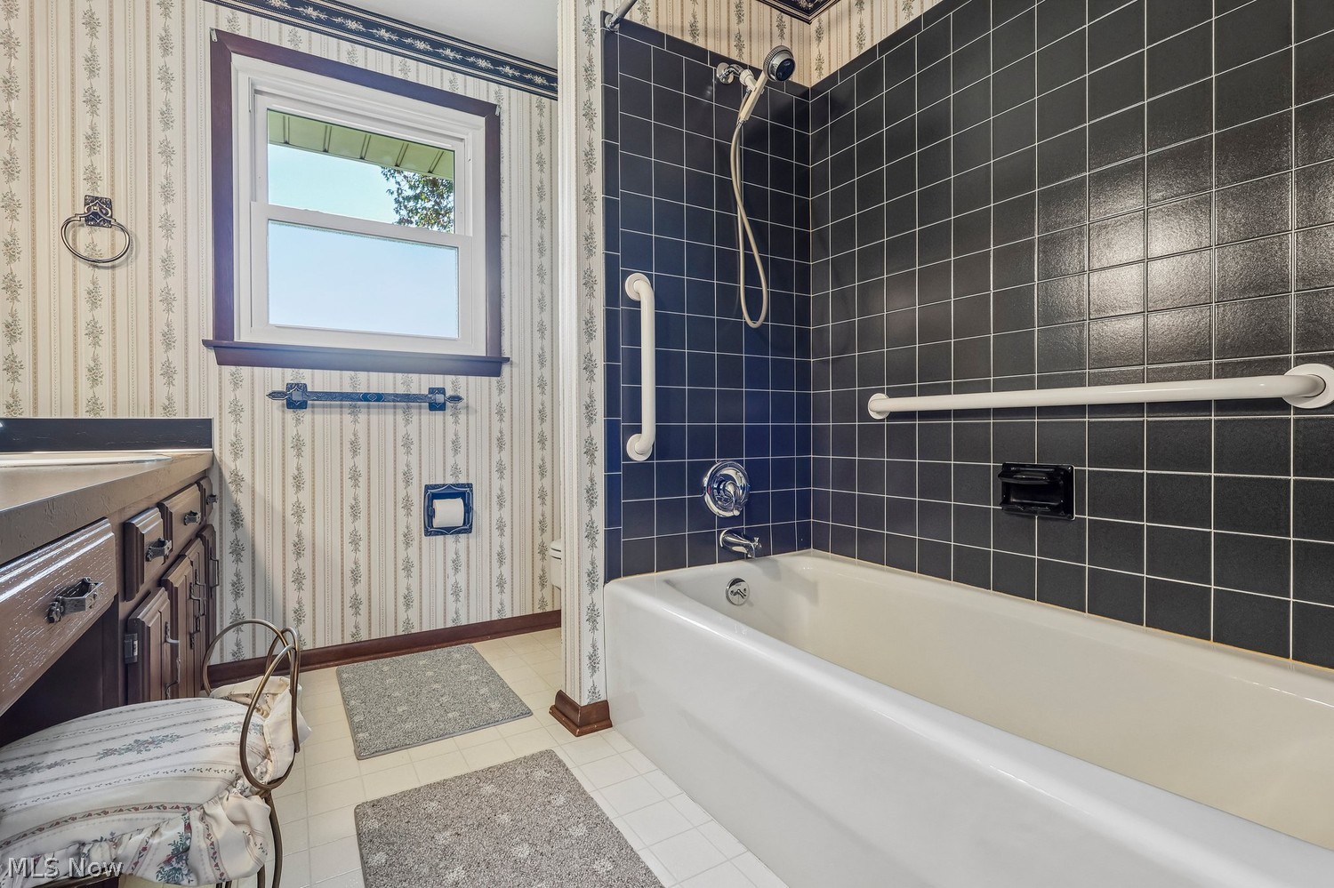 4419 Edgewood Drive Lorain OH 44053