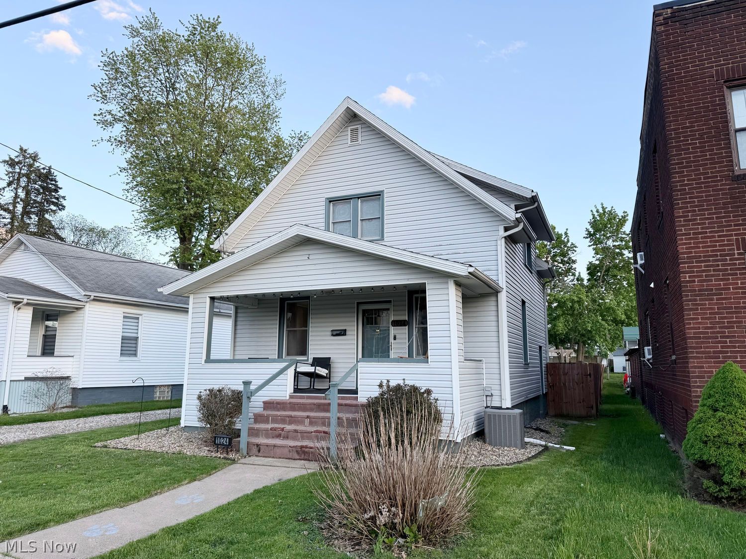 1024 Washington Avenue Louisville OH 44641