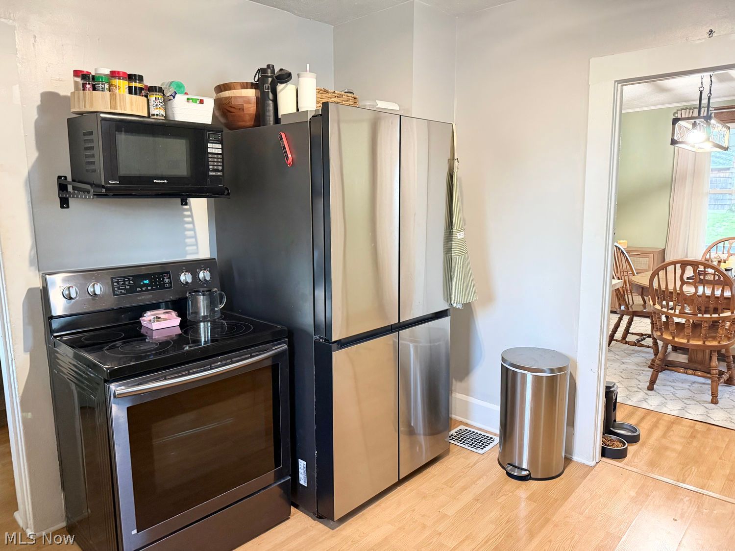 1024 Washington Avenue Louisville OH 44641