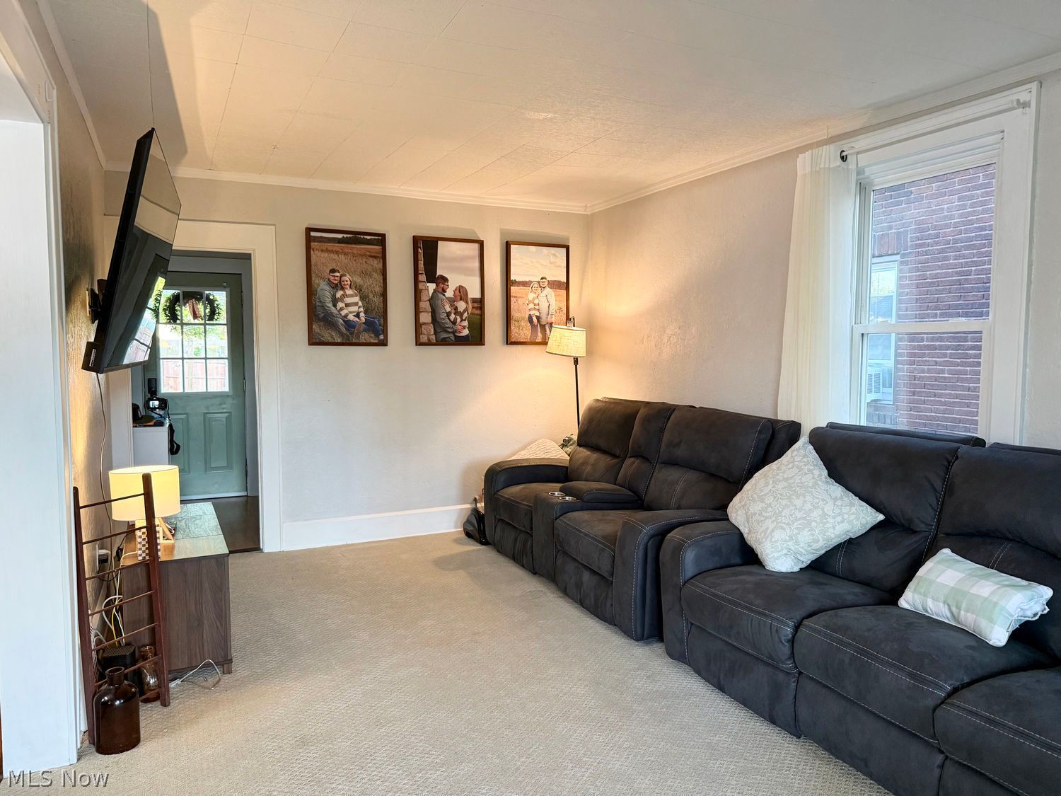 1024 Washington Avenue Louisville OH 44641
