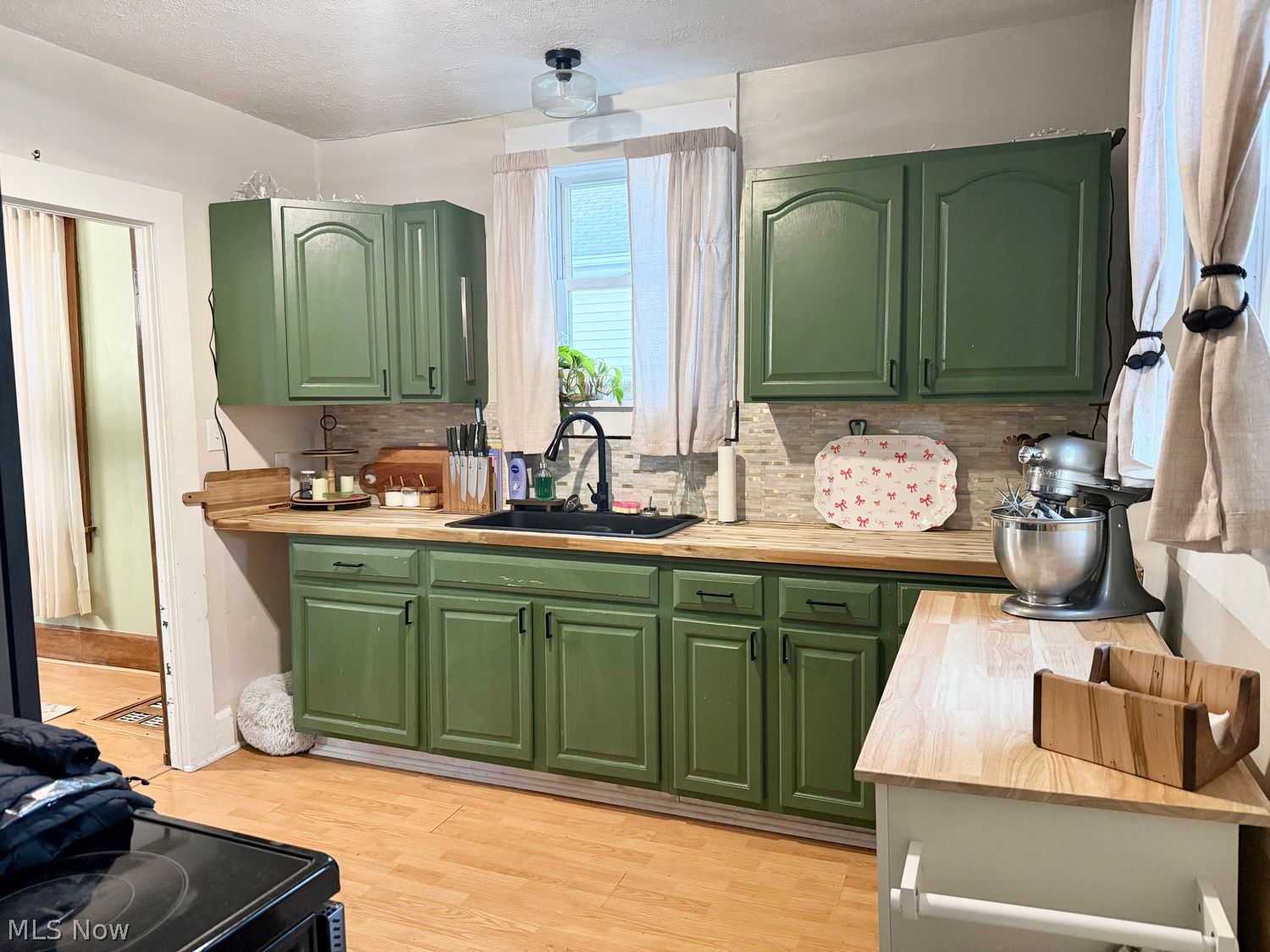 1024 Washington Avenue Louisville OH 44641