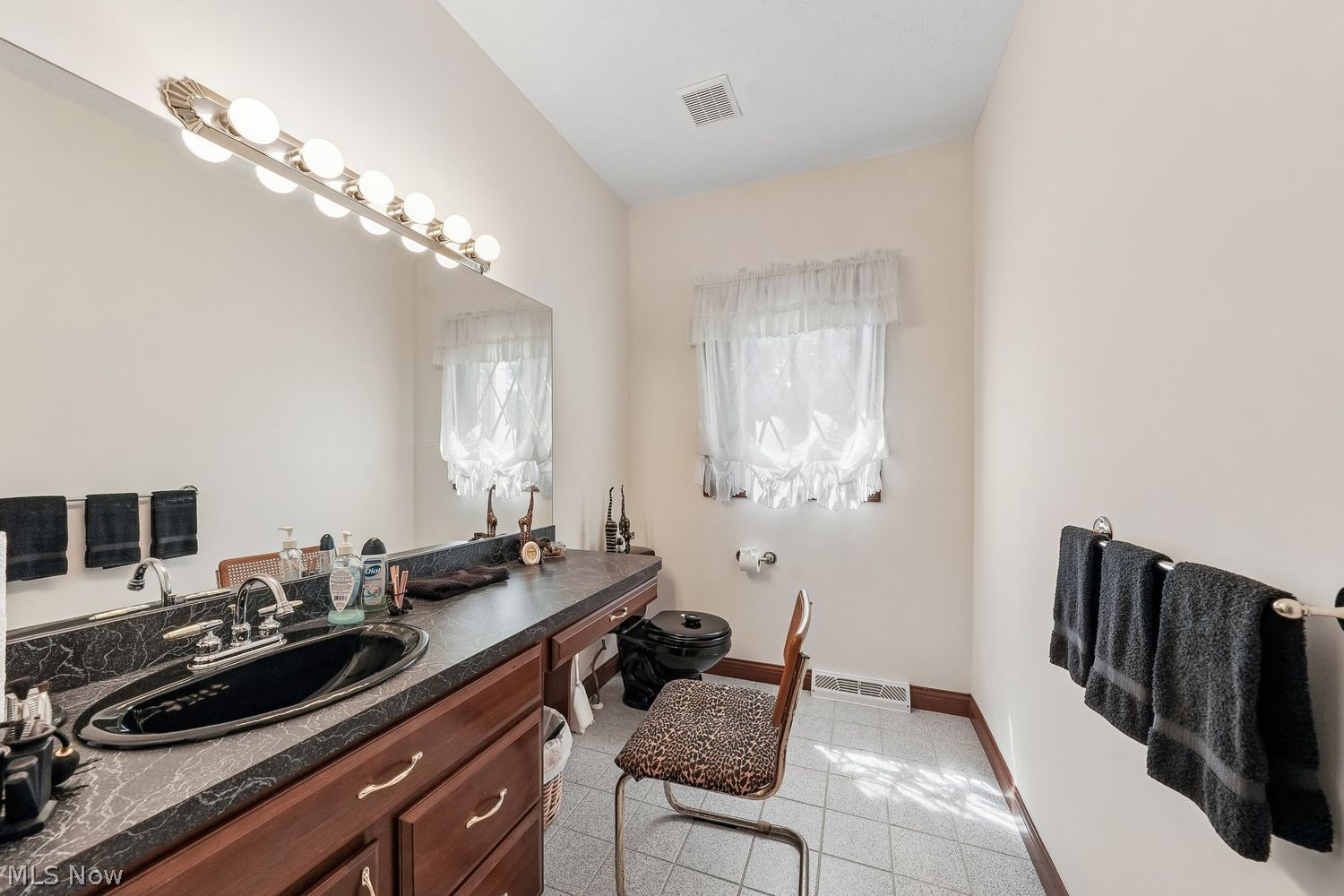 18101 Greatwood Lane Chagrin Falls OH 44023