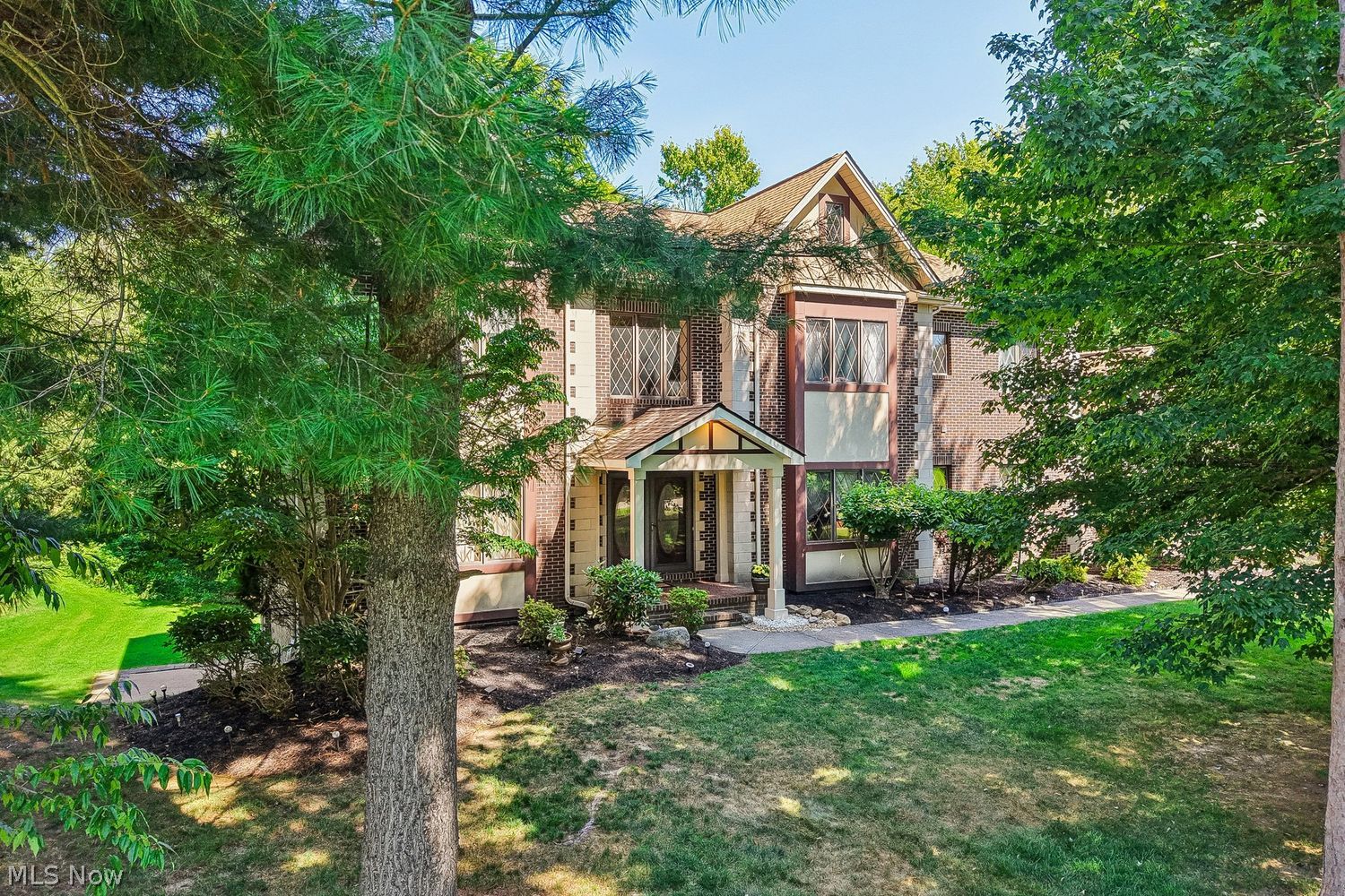 18101 Greatwood Lane Chagrin Falls OH 44023