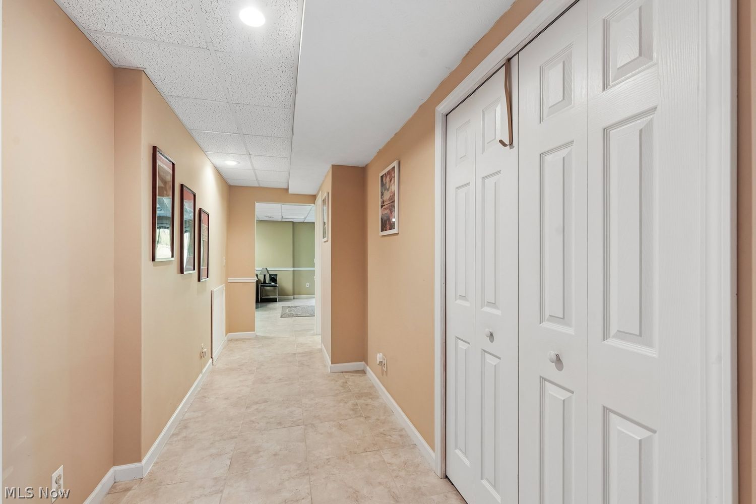 18101 Greatwood Lane Chagrin Falls OH 44023