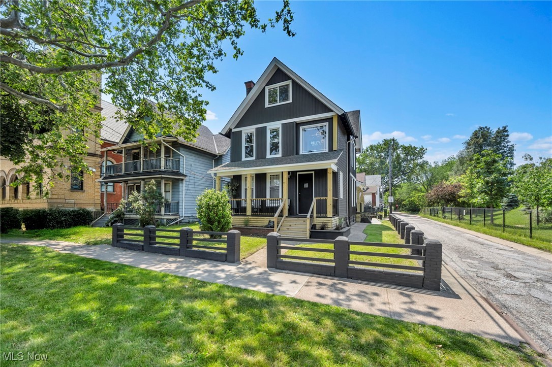 1423 Kenilworth Avenue Cleveland OH 44113