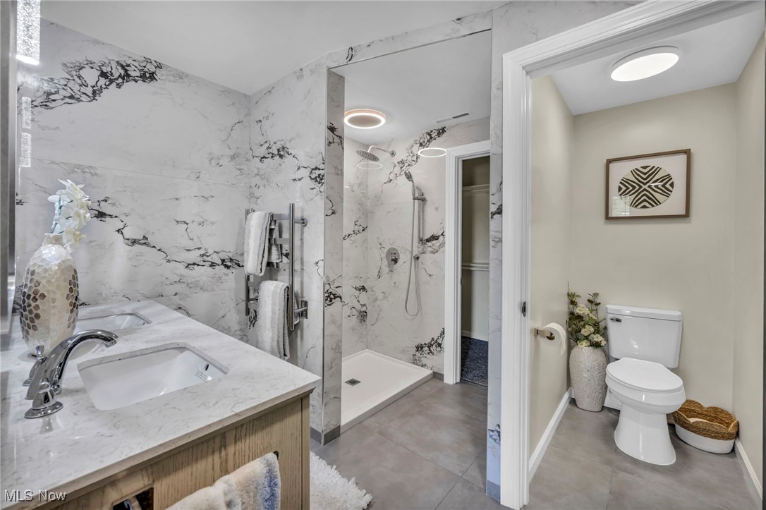 1423 Kenilworth Avenue Cleveland OH 44113