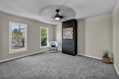 1423 Kenilworth Avenue Cleveland OH 44113