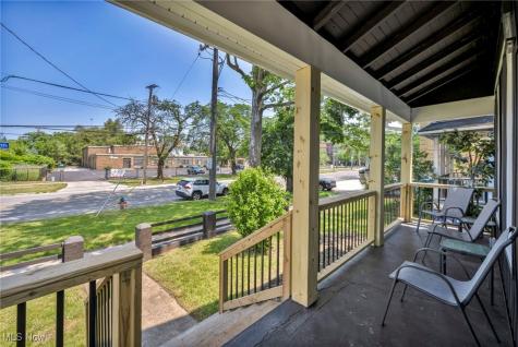 1423 Kenilworth Avenue Cleveland OH 44113