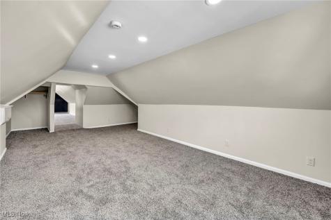 1423 Kenilworth Avenue Cleveland OH 44113