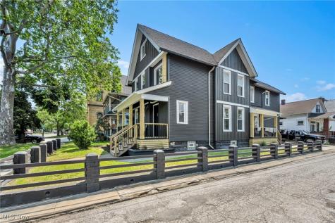 1423 Kenilworth Avenue Cleveland OH 44113