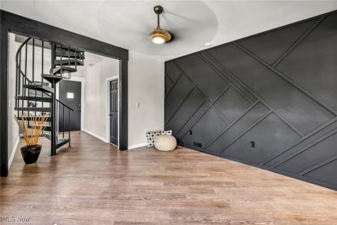 1423 Kenilworth Avenue Cleveland OH 44113