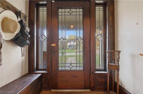 714 N Chestnut Street Ravenna OH 44266