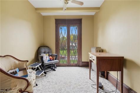 714 N Chestnut Street Ravenna OH 44266