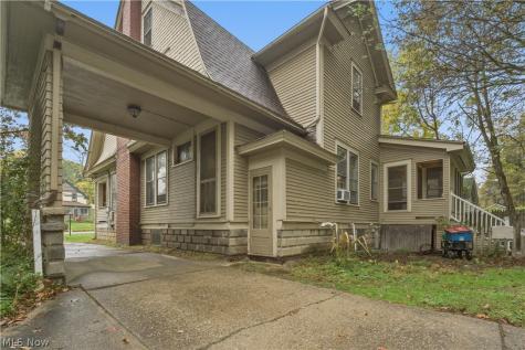 714 N Chestnut Street Ravenna OH 44266