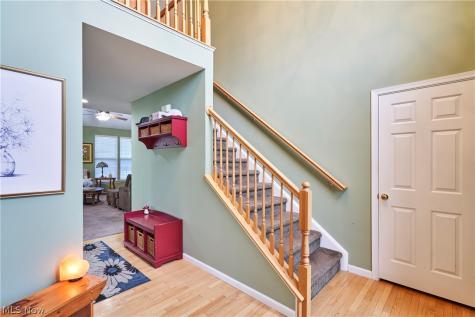 572 Colonial Drive Painesville OH 44077