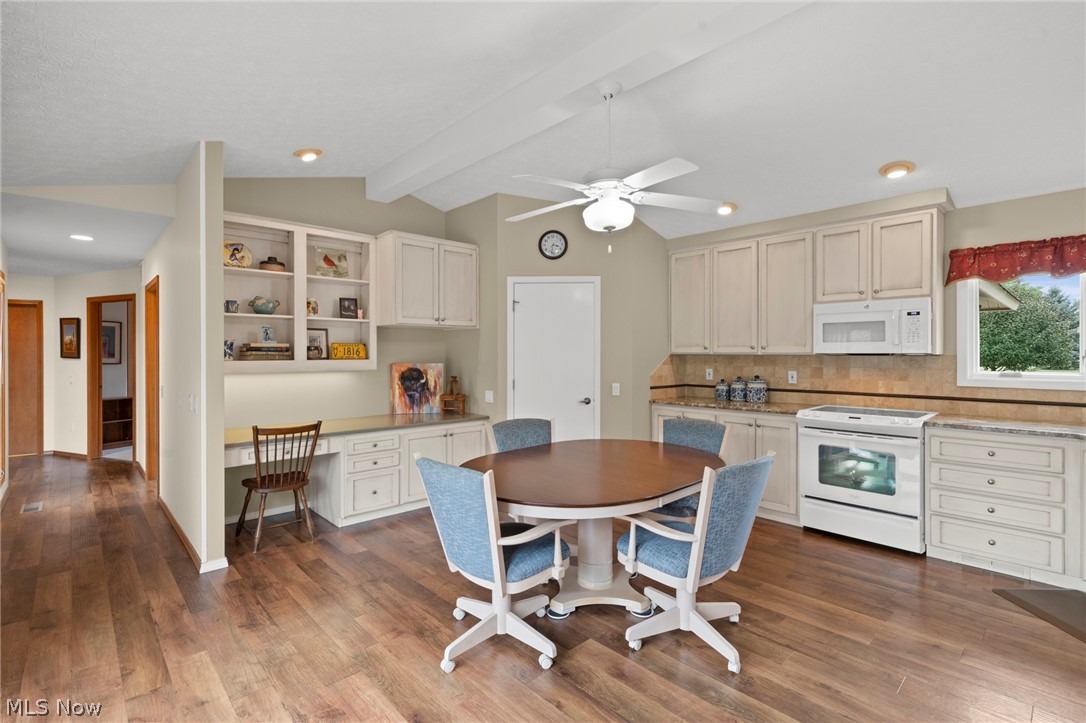 32647 Deerspring Court North Ridgeville OH 44039