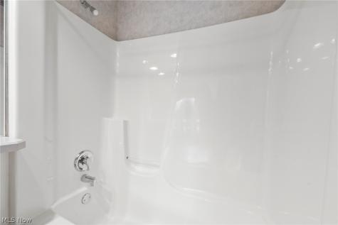 32647 Deerspring Court North Ridgeville OH 44039