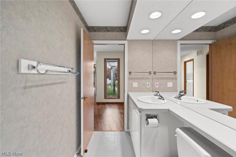 32647 Deerspring Court North Ridgeville OH 44039