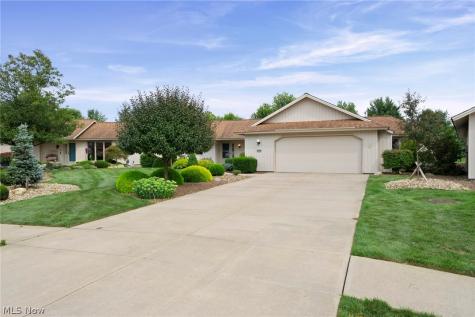 32647 Deerspring Court North Ridgeville OH 44039