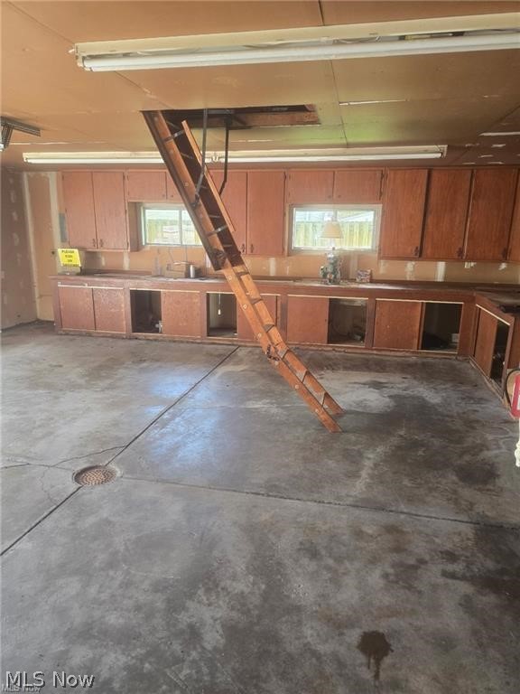 976 N Pasadena Avenue Elyria OH 44035