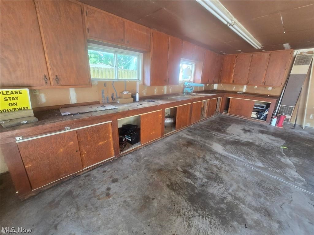 976 N Pasadena Avenue Elyria OH 44035