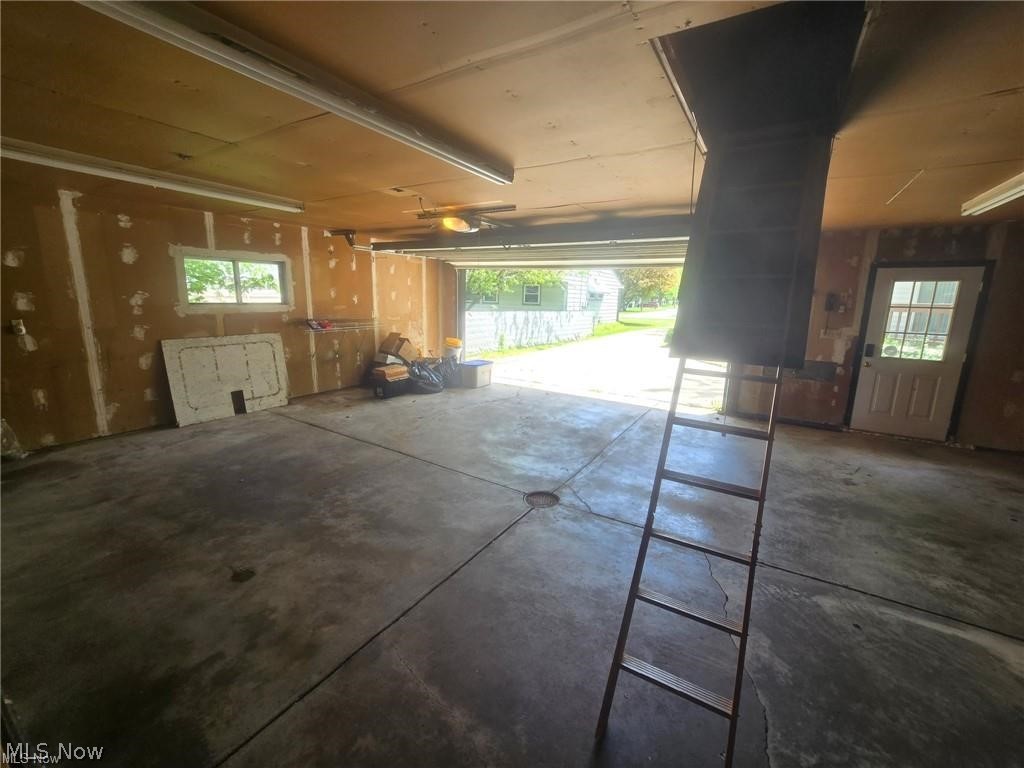 976 N Pasadena Avenue Elyria OH 44035